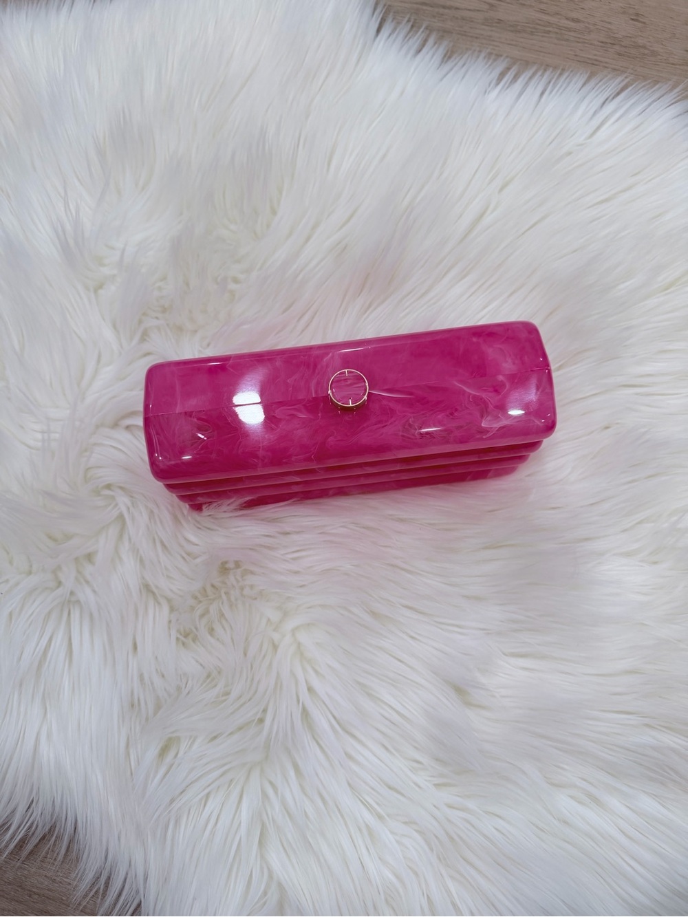 Cult Gaia Enid Clutch in Dragonfruit - Picture 3 of 11